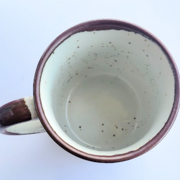 VINTAGE STONEWARE COFFEE MUG "CHILDREN UNDER UMBRELLA" SPECKLED FINISH, JAPAN - Picture 3 of 5